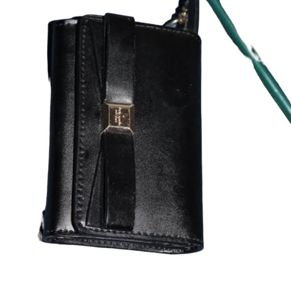 Kate Spade Black Keychain Wallet with ID Holder on the Back